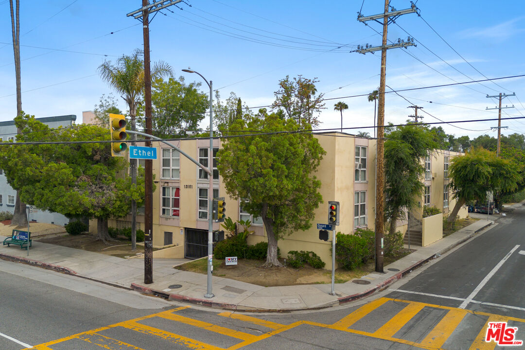 13101 Oxnard Street Van Nuys, CA 91401 - Photo 8 of 14 a view of a street with houses