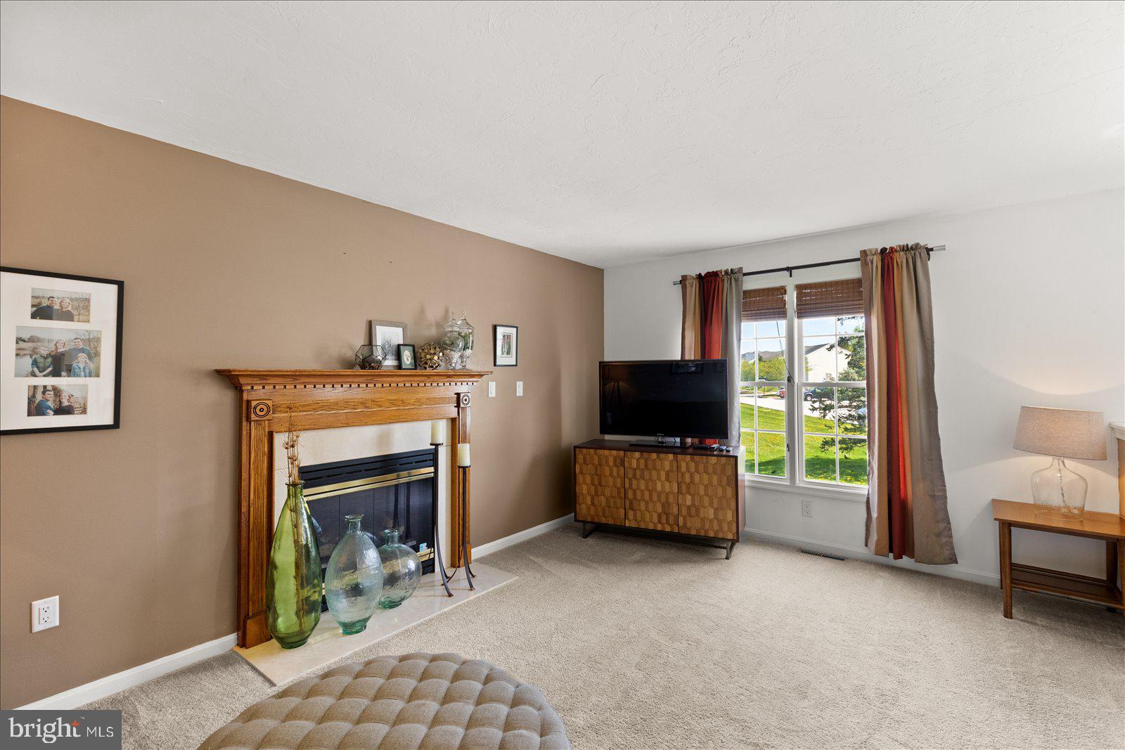 4 Appler Court Littlestown, PA 17340 - Photo 21 of 47 Living Room