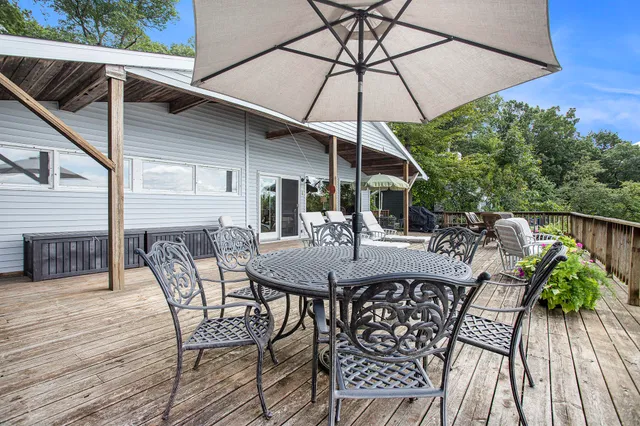 $995,000 | 59688 Summit Street, Three Rivers, MI 49093