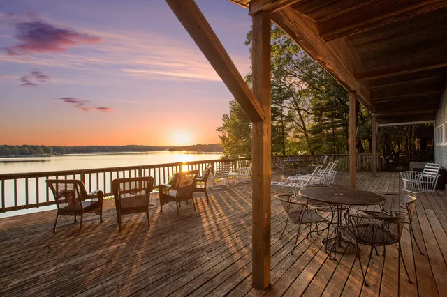 $995,000 | 59688 Summit Street, Three Rivers, MI 49093