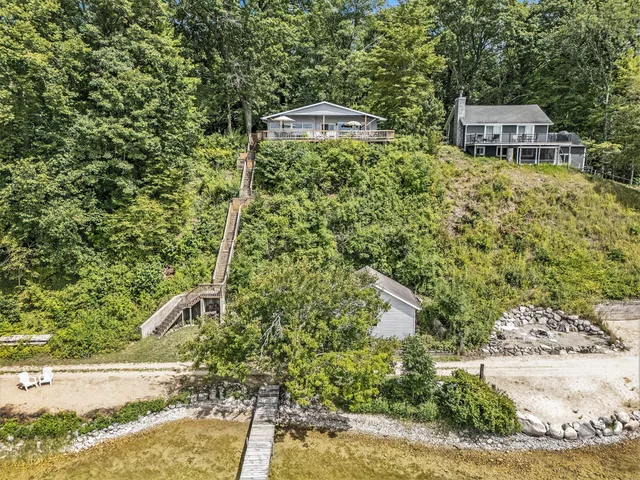 $995,000 | 59688 Summit Street, Three Rivers, MI 49093