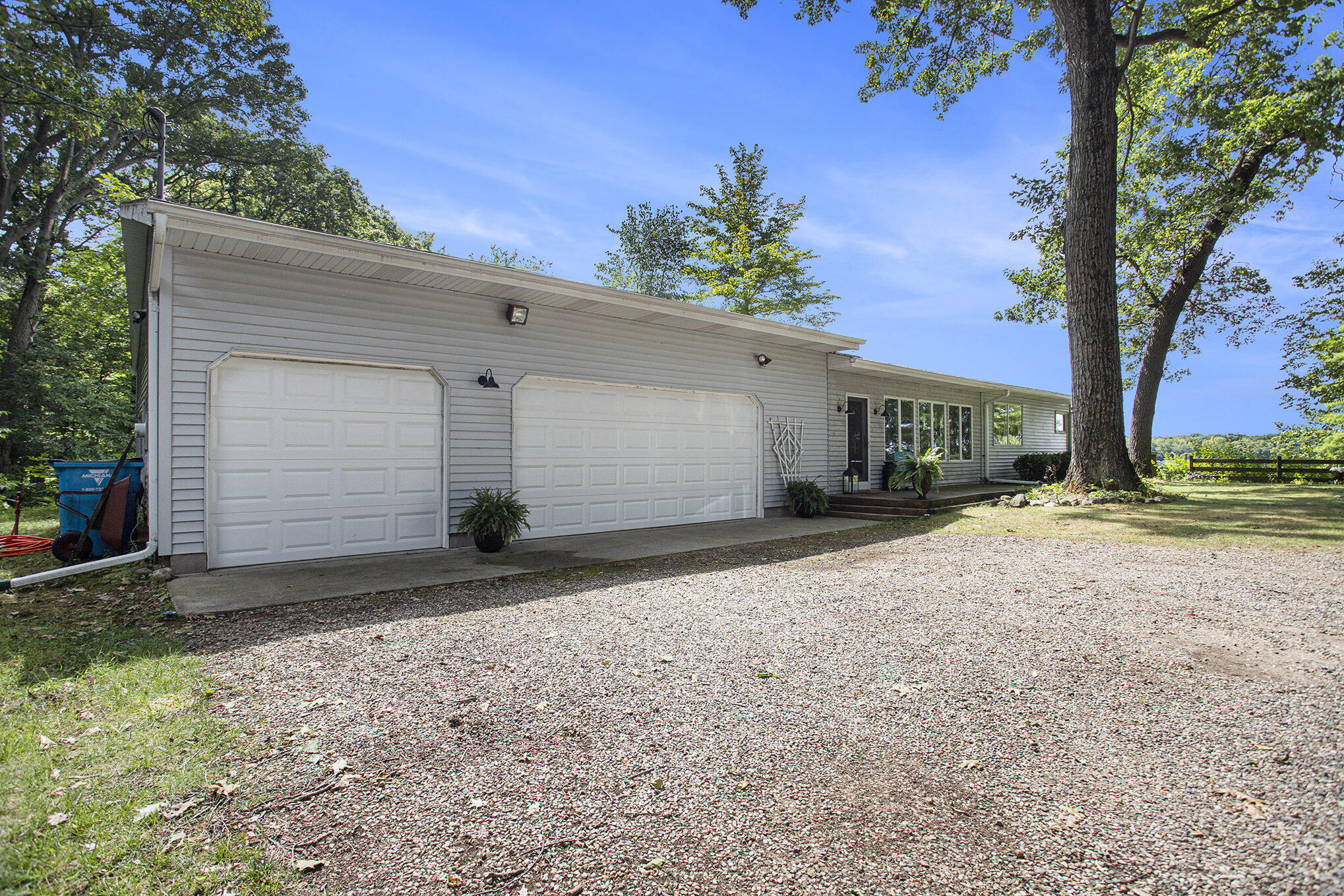 59688 Summit Street Three Rivers, MI 49093 - Photo 8 of 56 004_file_866