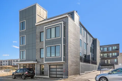 $1,100,000 | 891 East 1st Street, Unit 4, Boston, MA 02127