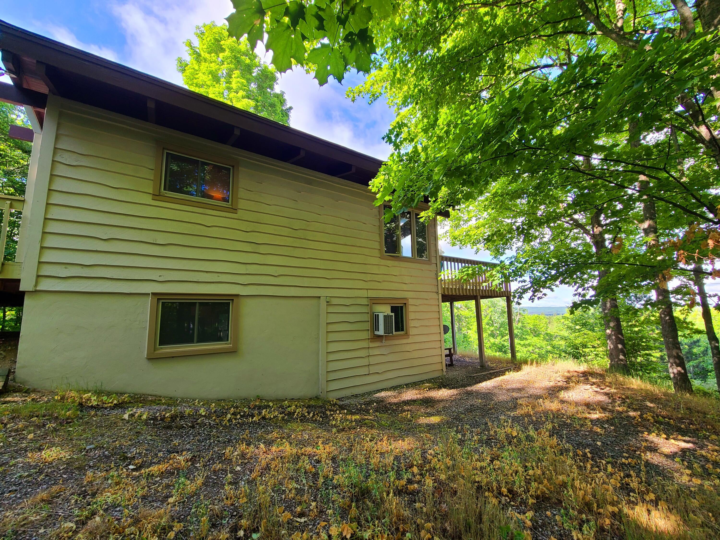 9396 Hunters Ridge Gaylord, MI 49735 - Photo 17 of 40 Gallery Image 17