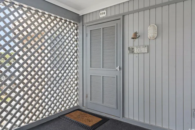 $1,400 | 2405 South Ocean Boulevard, Unit 306, North Myrtle Beach, SC 29582