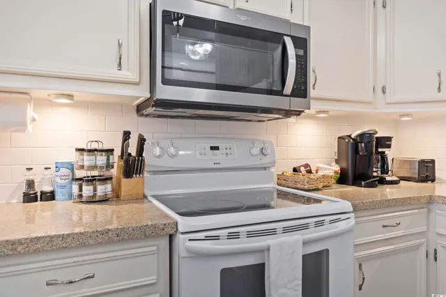 $1,400 | 2405 South Ocean Boulevard, Unit 306, North Myrtle Beach, SC 29582