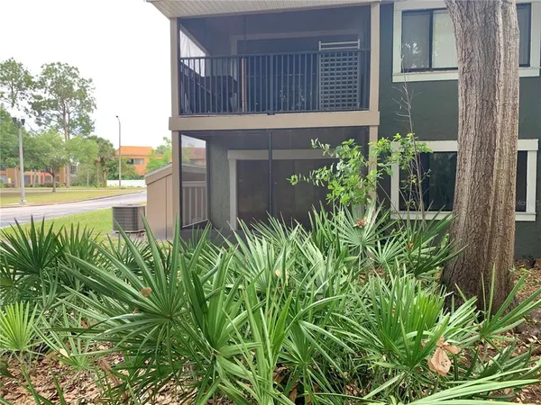 $1,400 | 5801 Windhover Drive, Unit A01, Orlando, FL 32819