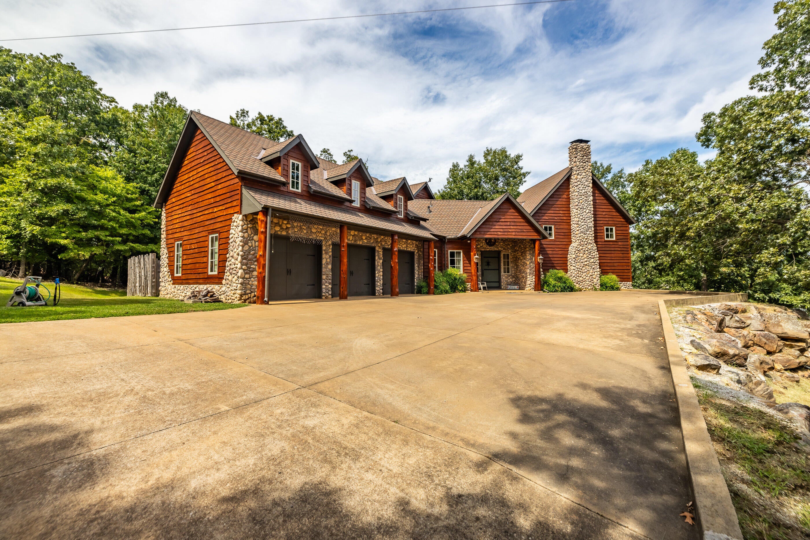 4040 North Point Loop Eucha, OK 74342 - Photo 1 of 140 Gallery Image 1