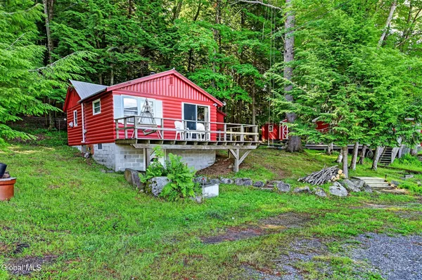 $375,000 | 2550 South Shore Road, Day, NY 12835