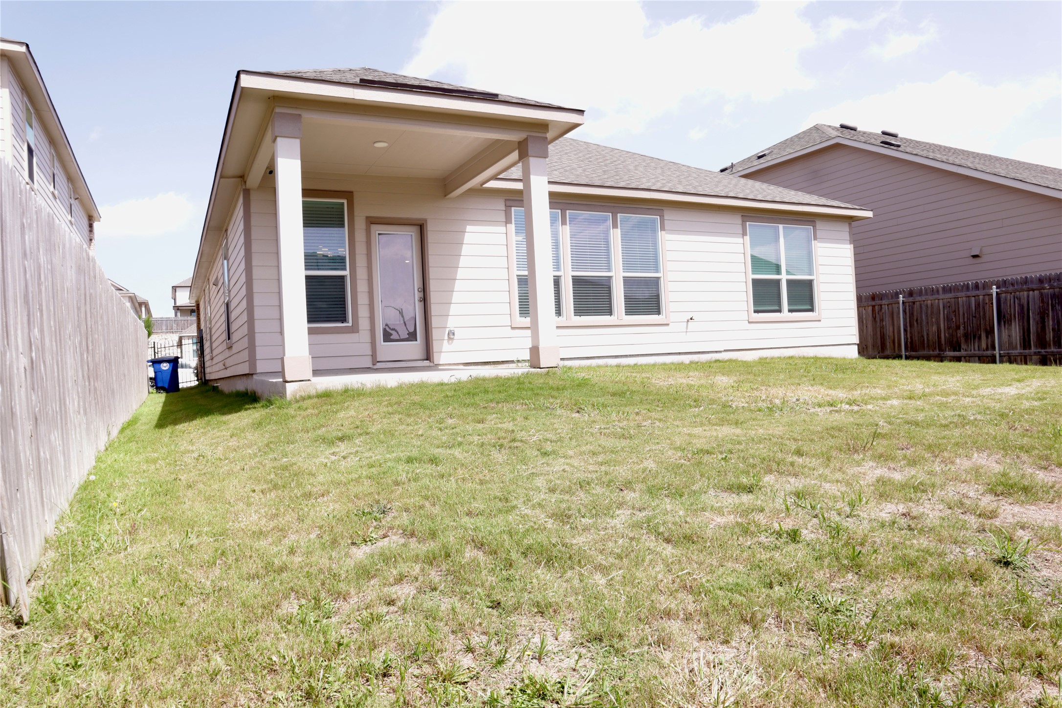 8111 Marigny Way Austin, TX 78744 - Photo 29 of 29