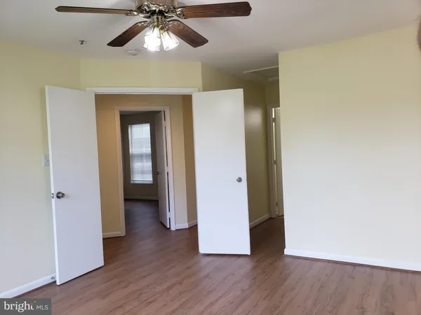 $2,500 | 18022 Royal Bonnet Circle, Montgomery Village, MD 20886
