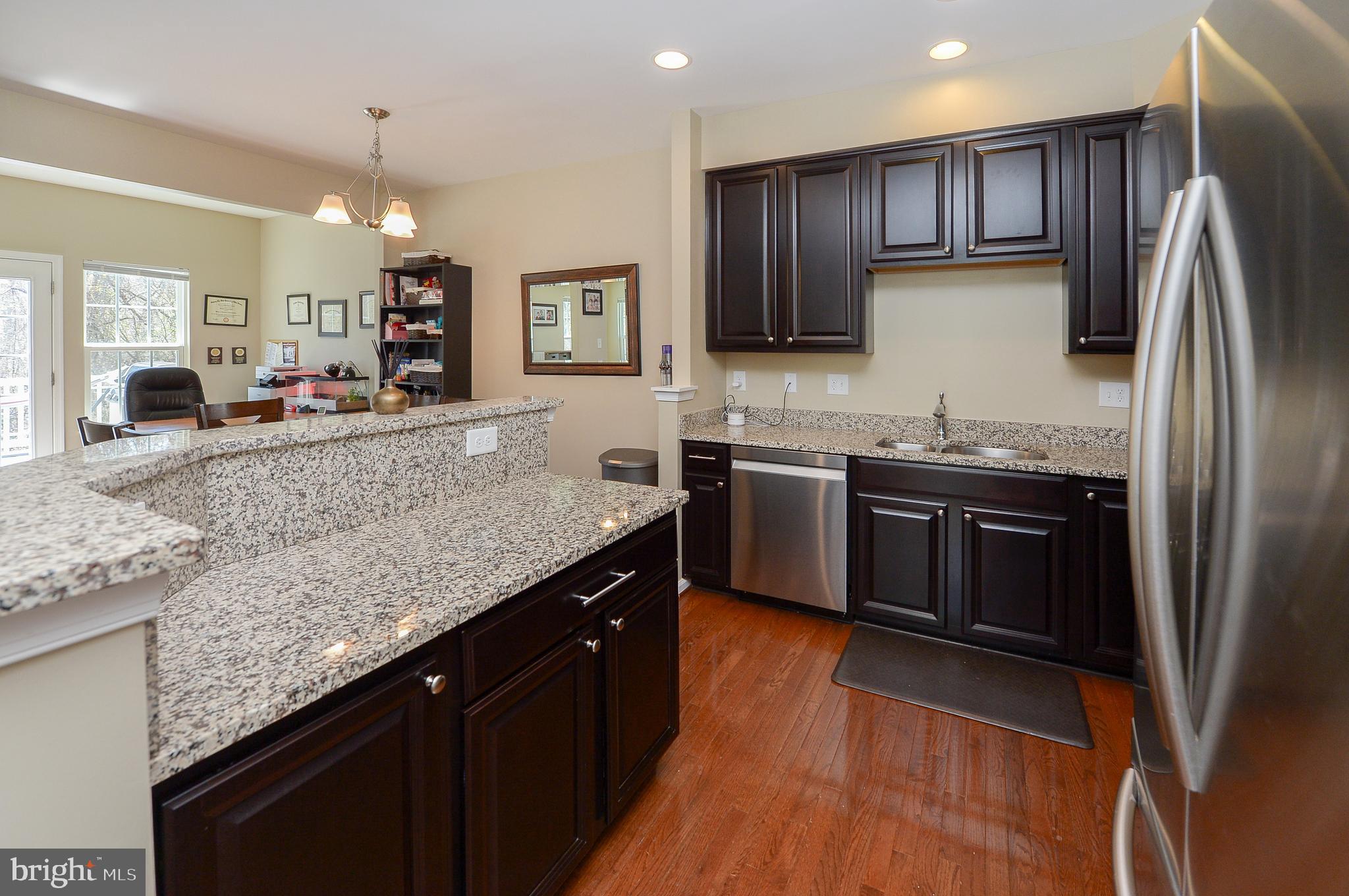 41 Franklin Circle Somerdale, NJ 08083 - Photo 13 of 34 Lots of counter space