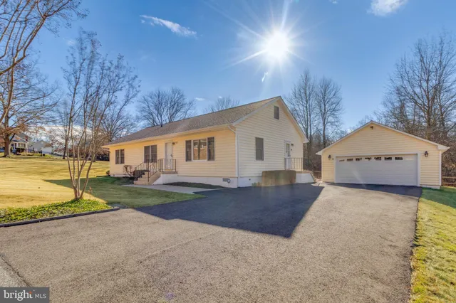 $449,000 | 921 Palmer Road, Fort Washington, MD 20744