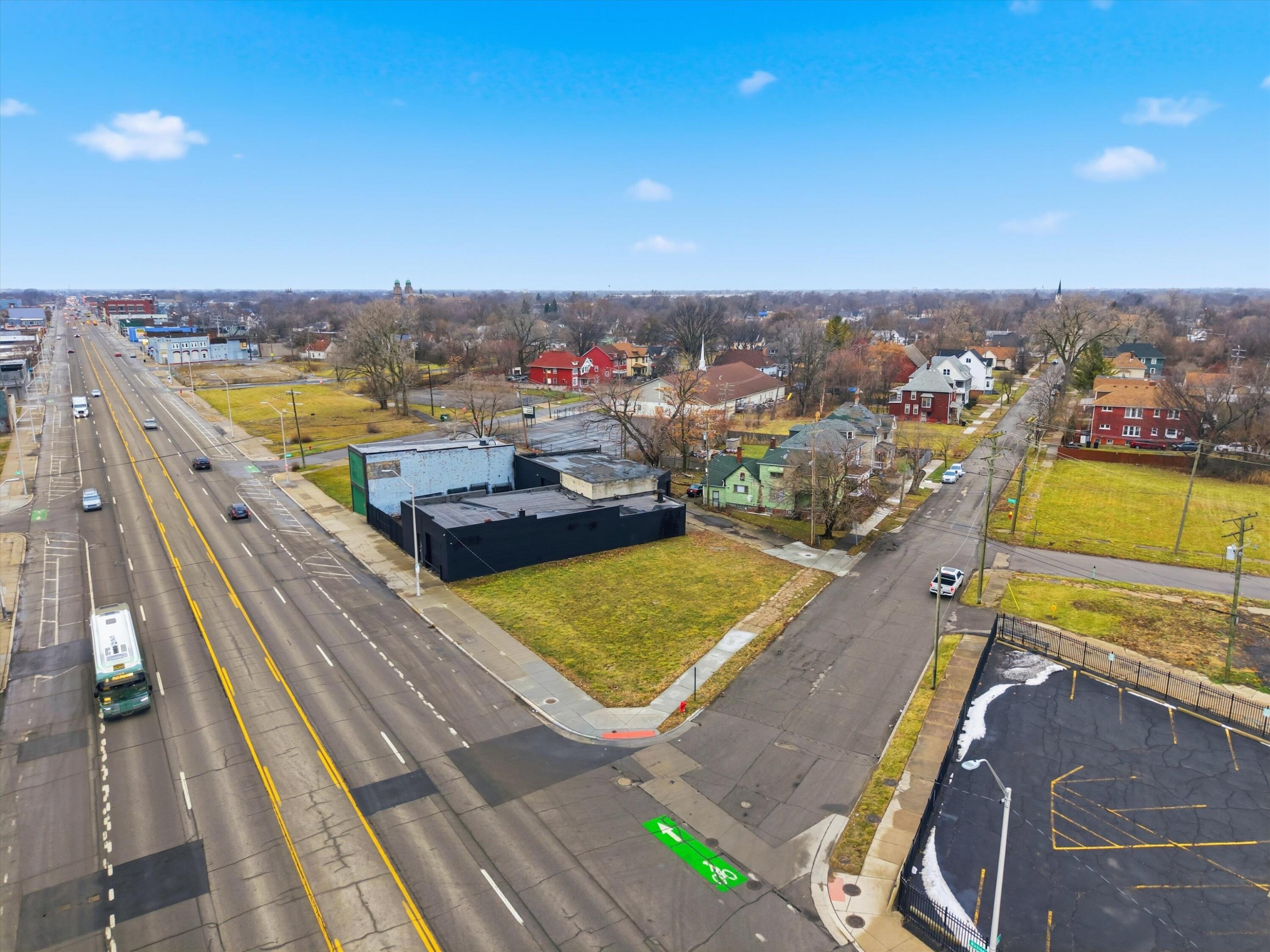 4500 Michigan Avenue Detroit, MI 48210 - Photo 3 of 11 03-DJI_20260107162635_0210_D