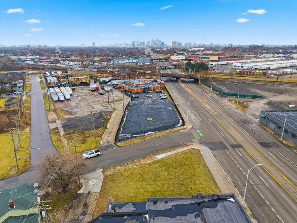 $150,000 | 4500 Michigan Avenue, Detroit, MI 48210