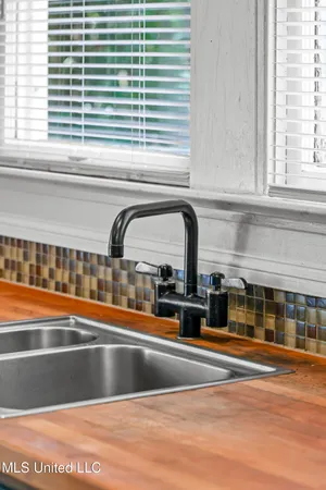 $159,900 | 615 Mohawk Avenue, Jackson, MS 39216