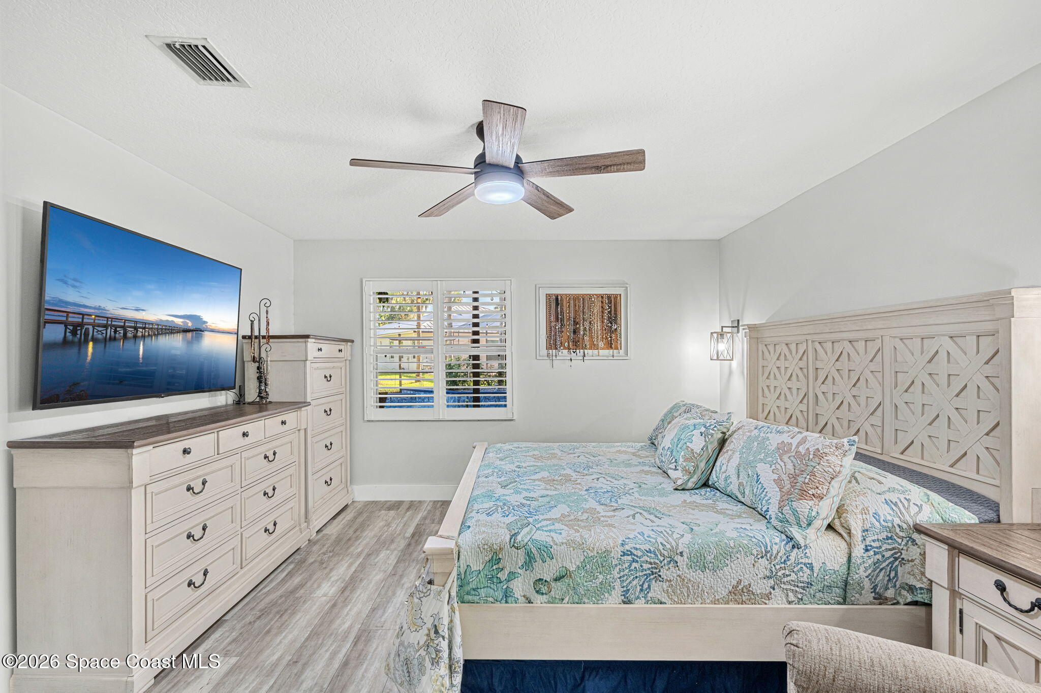1099 Meadowbrook Road Northeast Palm Bay, FL 32905 - Photo 16 of 43 Primary Suite