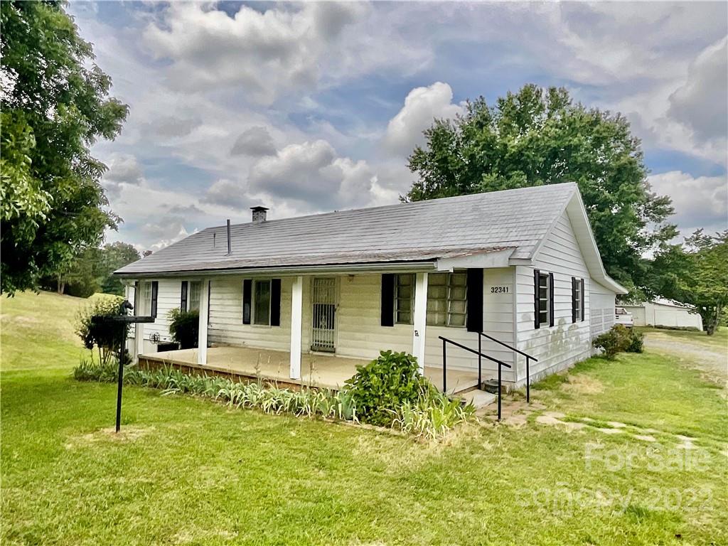 32341 Hobe Road Albemarle, NC 28001 - Photo 2 of 33 Gallery Image 2
