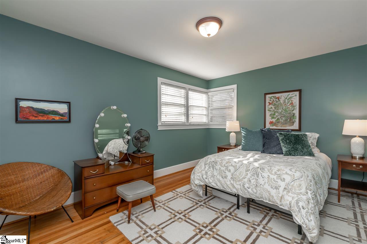 330 Grove Road Greenville, SC 29605 - Photo 12 of 26