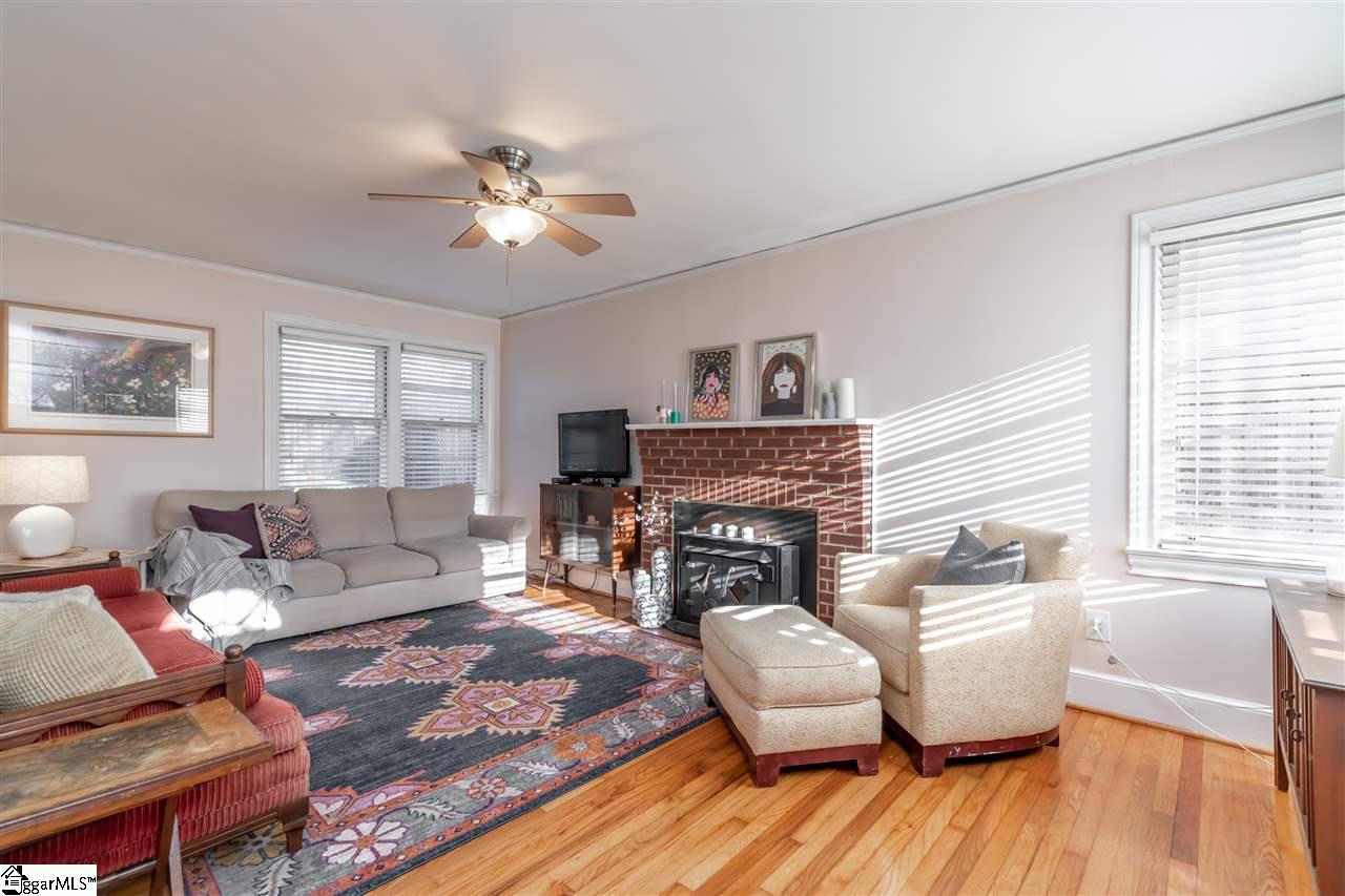 330 Grove Road Greenville, SC 29605 - Photo 3 of 26