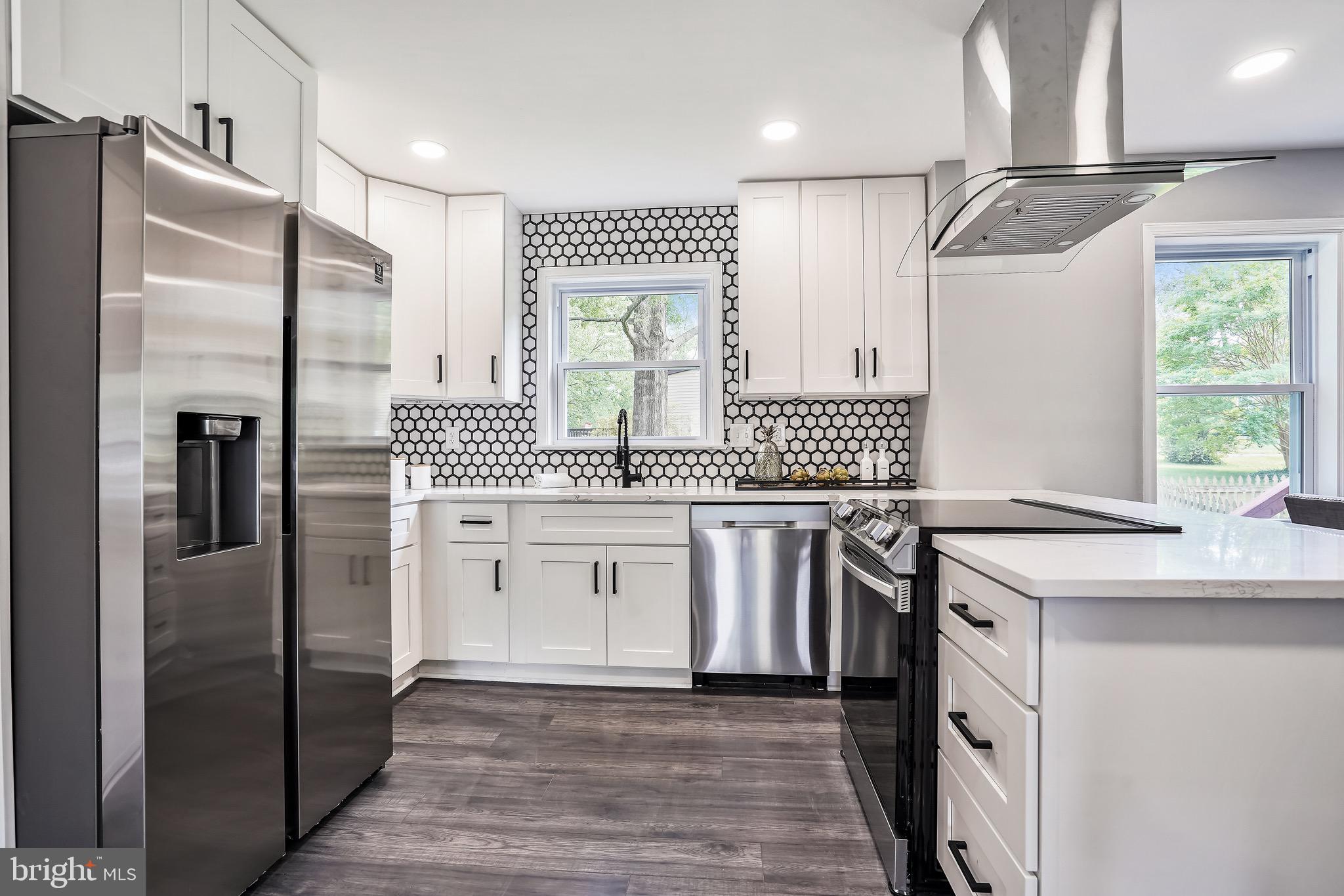 15111 Philip Lee Road Chantilly, VA 20151 - Photo 12 of 50