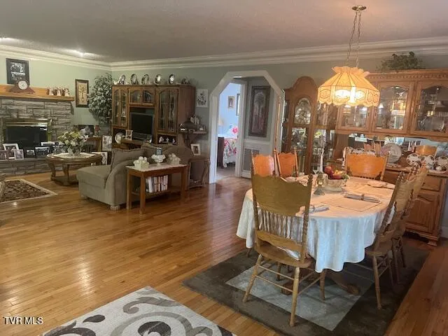 $694,000 | 121 Elisha Garland Road, Roan Mountain, TN 37687