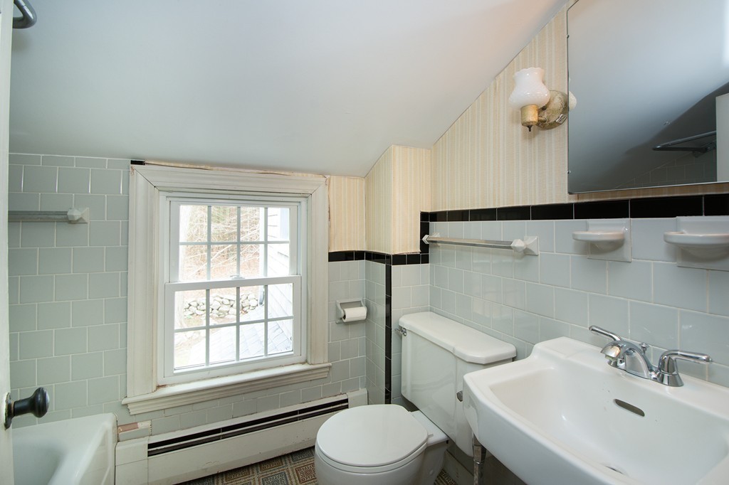113 Clapp Road Scituate, MA 02066 - Photo 24 of 25 Gallery Image 24