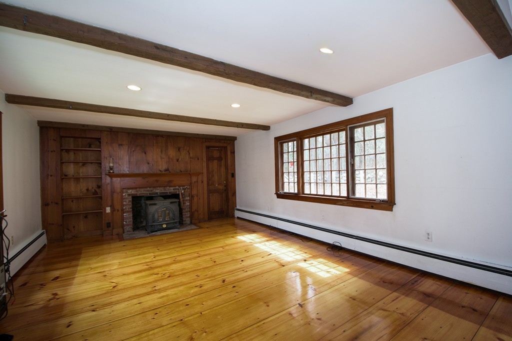 113 Clapp Road Scituate, MA 02066 - Photo 8 of 25 Gallery Image 8