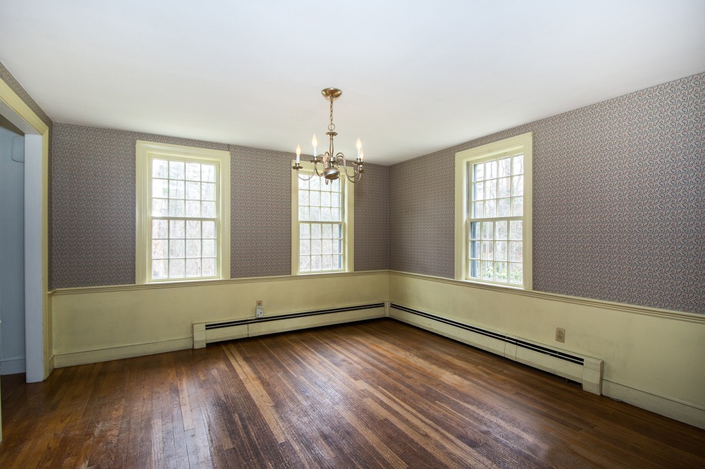 113 Clapp Road Scituate, MA 02066 - Photo 10 of 25 Gallery Image 10