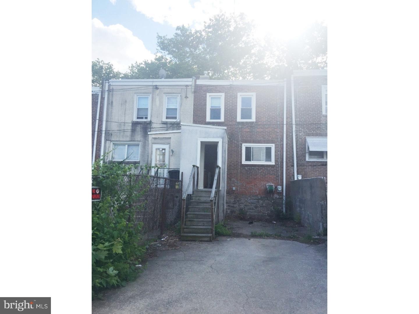 1011 Edgemore Road Philadelphia, PA 19151 - Photo 11 of 12 Exterior Back