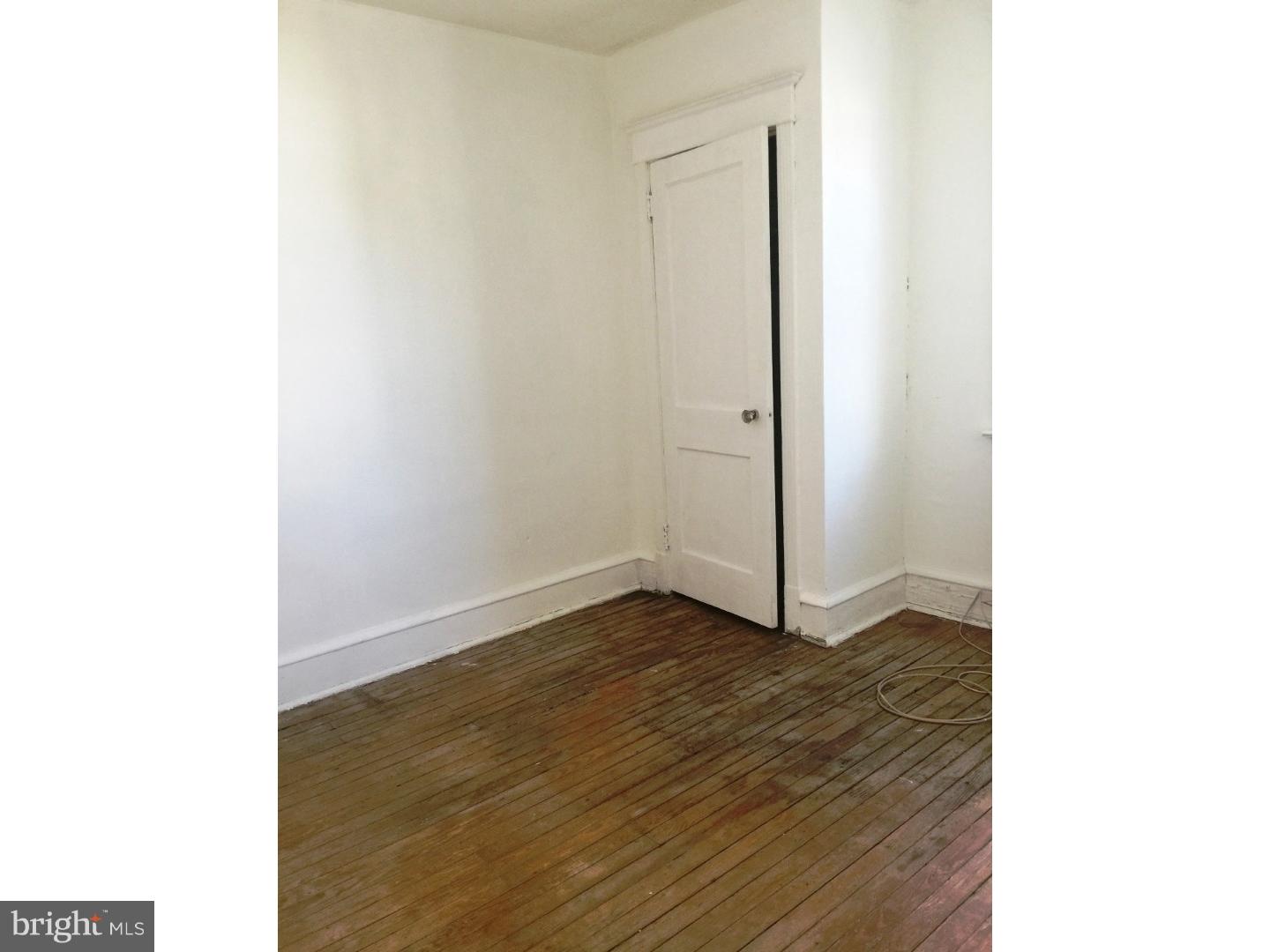 1011 Edgemore Road Philadelphia, PA 19151 - Photo 7 of 12 Bedroom