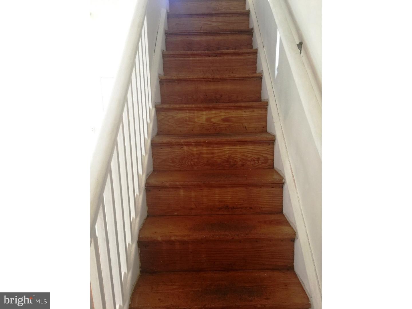 1011 Edgemore Road Philadelphia, PA 19151 - Photo 10 of 12 Gallery Image 10