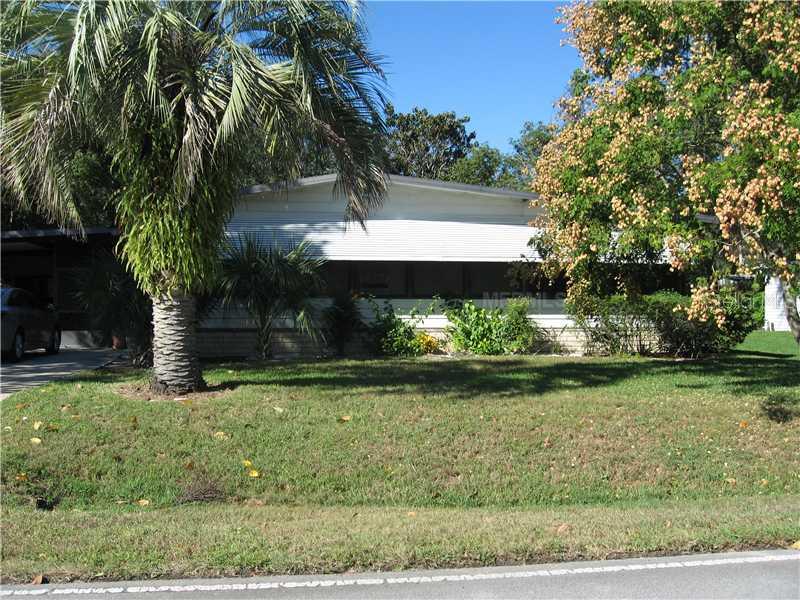 38 Robin Road Wildwood, FL 34785 - Photo 1 of 1 Exterior Front