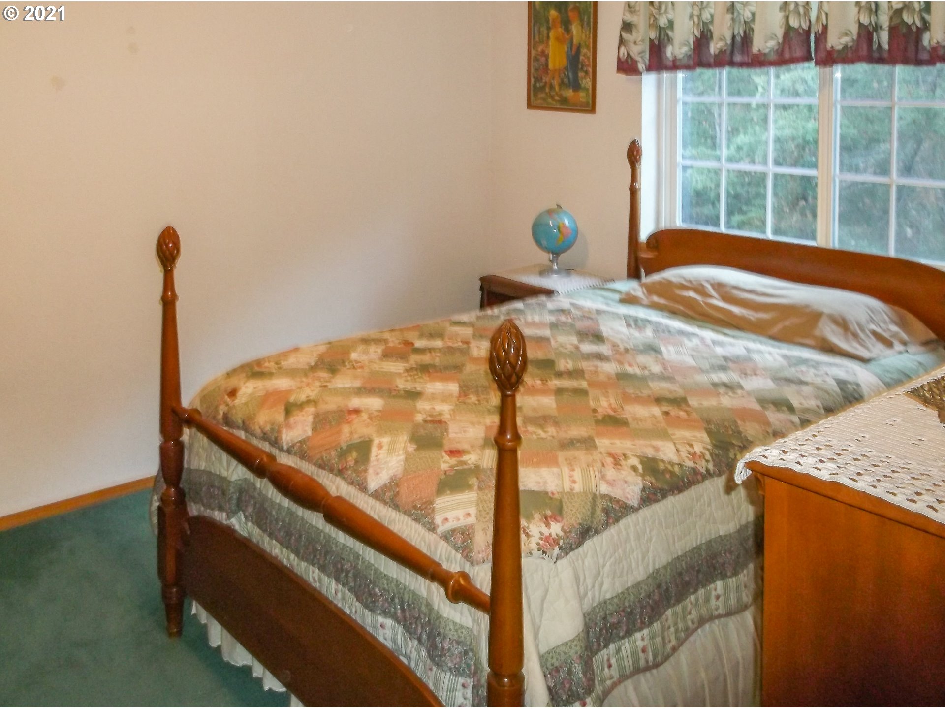 2424 Happy Valley Road Roseburg, OR 97471 - Photo 16 of 32 Gallery Image 16