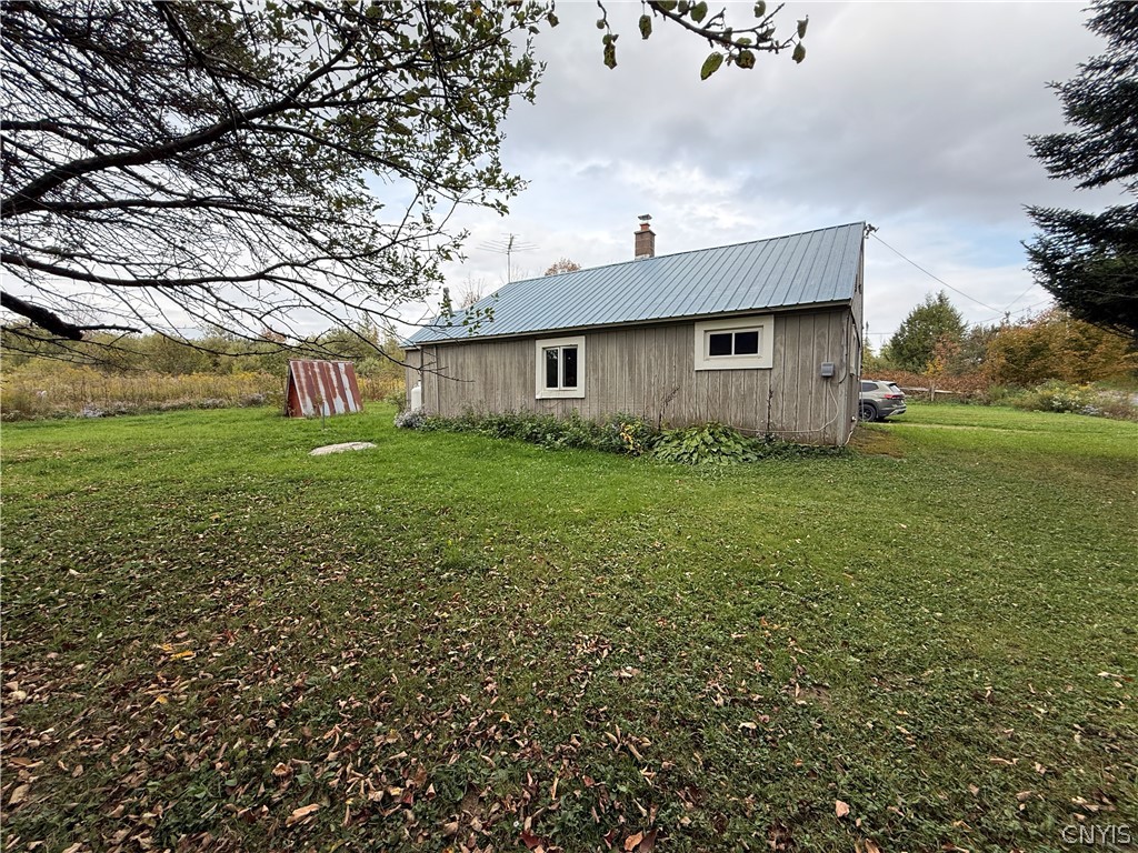 11033 Francis Road Remsen, NY 13438 - Photo 3 of 32