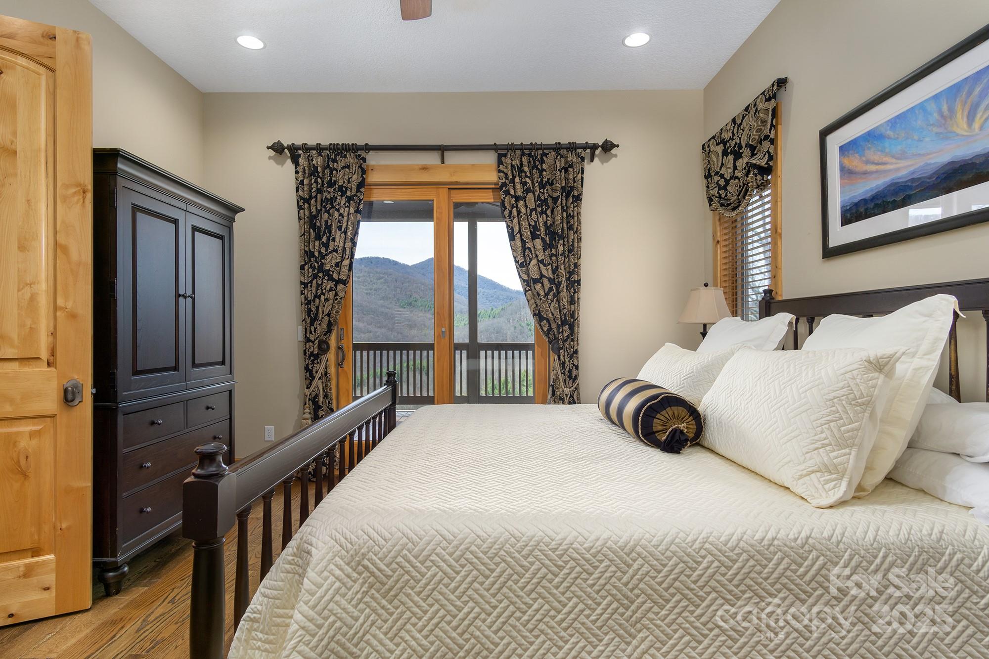 596 North Ridgerunner Road Burnsville, NC 28714 - Photo 17 of 47