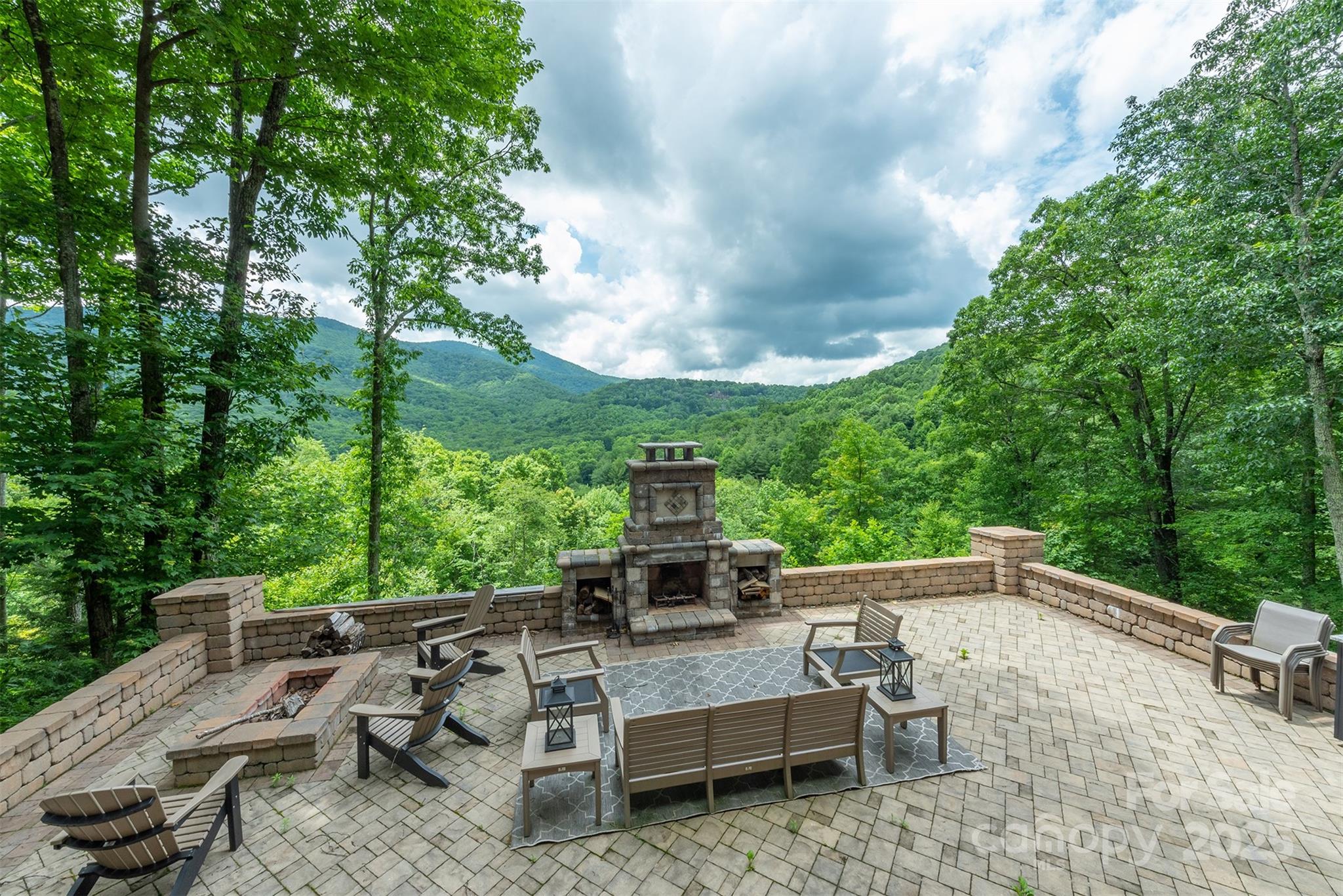 596 North Ridgerunner Road Burnsville, NC 28714 - Photo 37 of 47