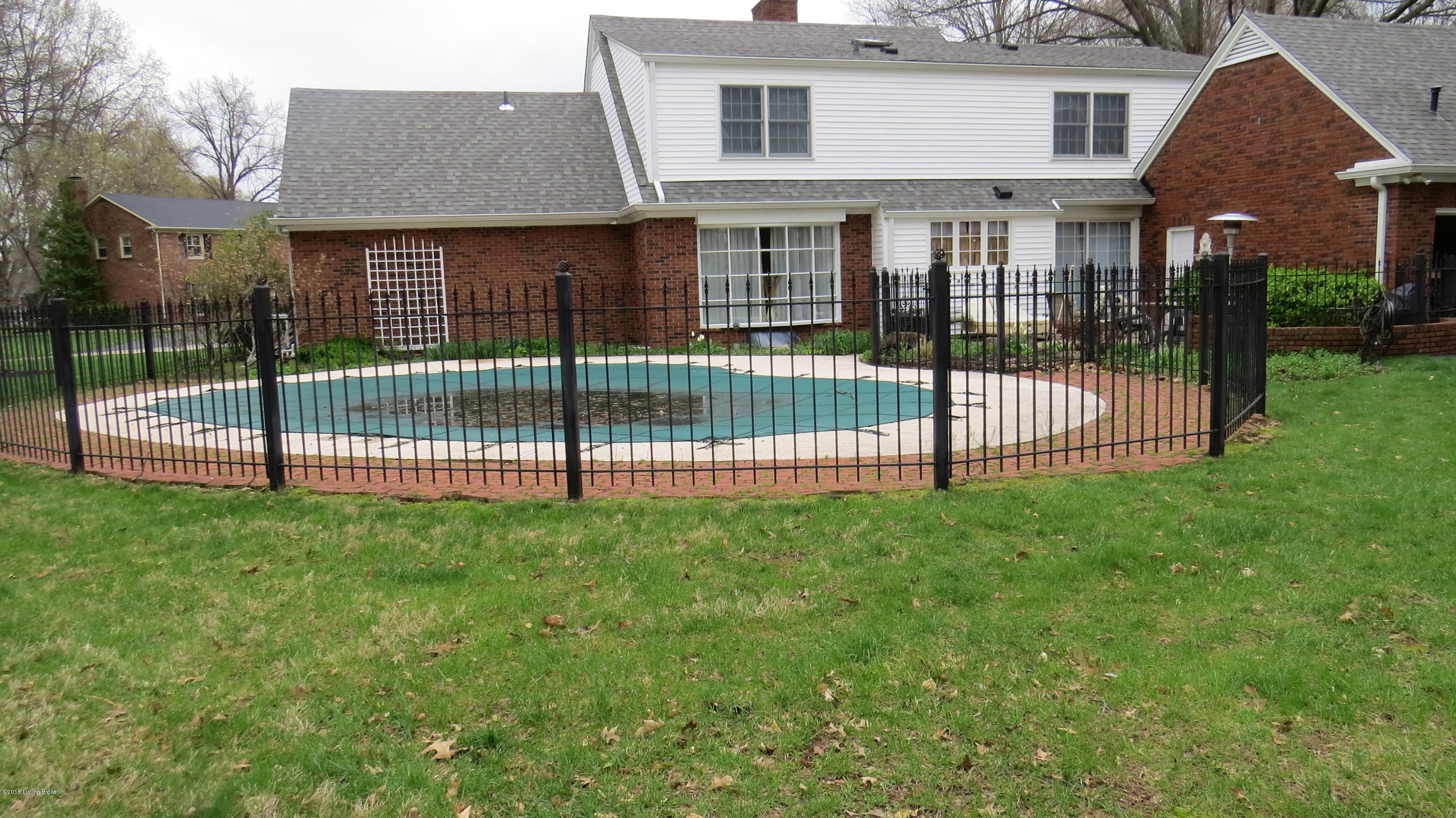 305 South Chadwick Road Louisville, KY 40222 - Photo 31 of 33 IMG_0037