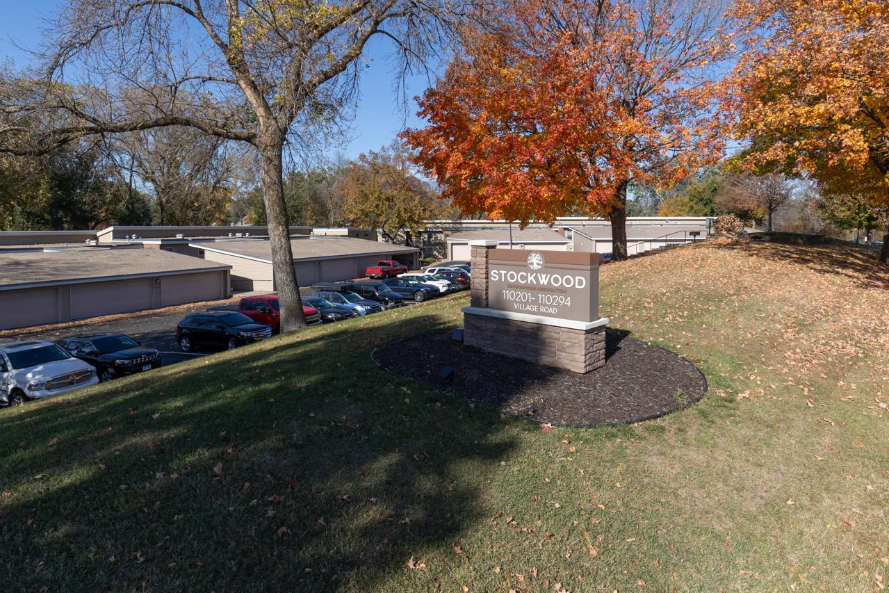 110282 Village Road Chaska, MN 55318 - Photo 13 of 20