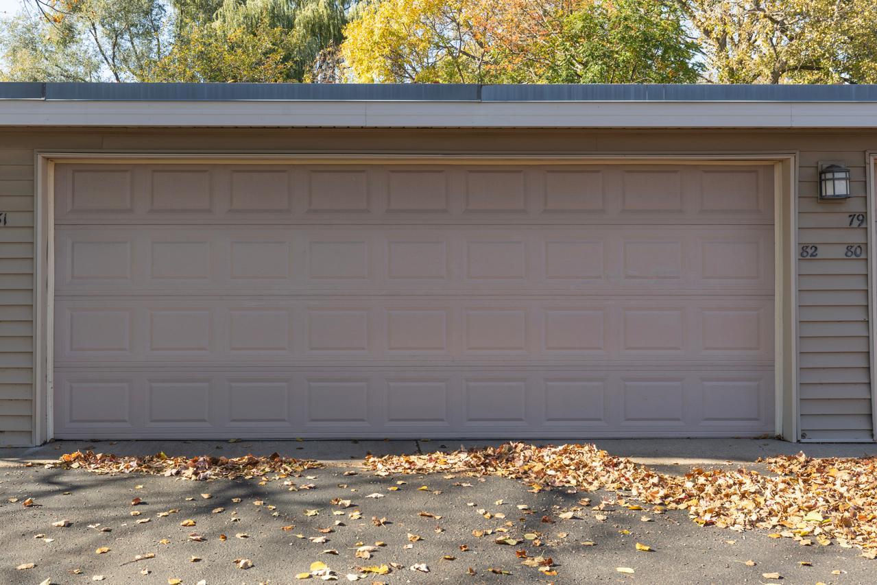 110282 Village Road Chaska, MN 55318 - Photo 15 of 20