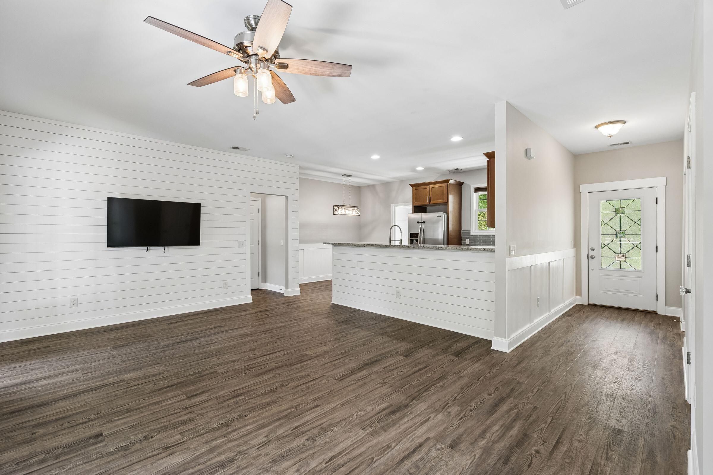 958 State Rd S-10-858 Mount Pleasant, SC 29429 - Photo 7 of 50 958BeehiveRd-KeenEyeMarketing-017