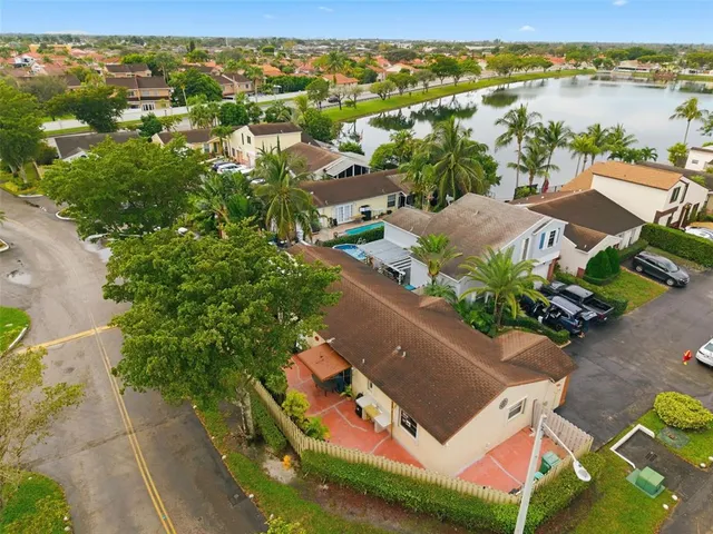 $499,999 | 8300 Northwest 193rd Lane, Hialeah, FL 33015