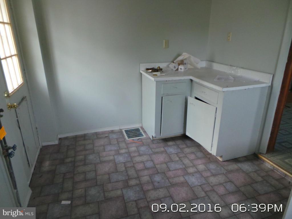 18924 High Street Barton, MD 21521 - Photo 7 of 21 Bath