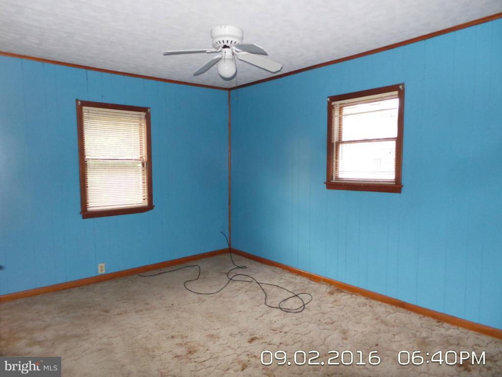 18924 High Street Barton, MD 21521 - Photo 9 of 21 Bedroom