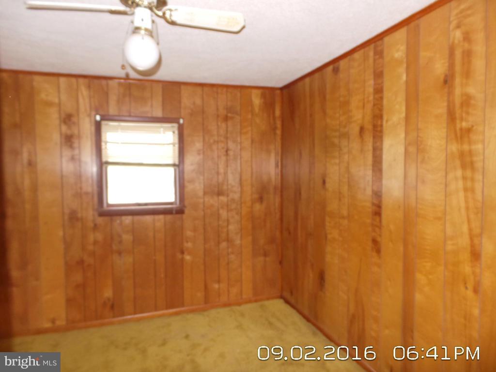 18924 High Street Barton, MD 21521 - Photo 10 of 21 Bedroom