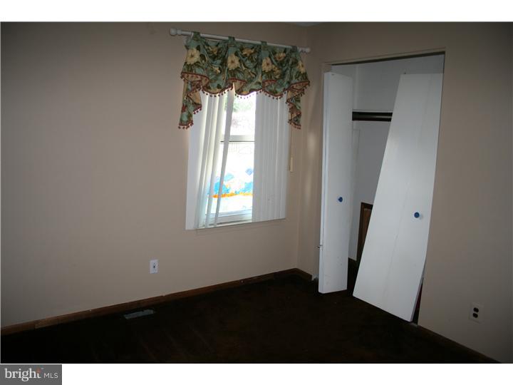 33 Briar Creek Road Sicklerville, NJ 08081 - Photo 11 of 14 Bedroom 4
