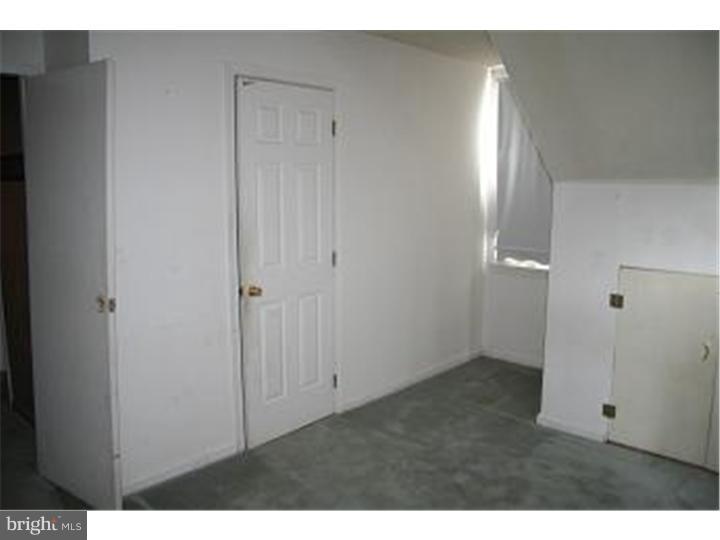 33 Briar Creek Road Sicklerville, NJ 08081 - Photo 5 of 14 Bedroom 2