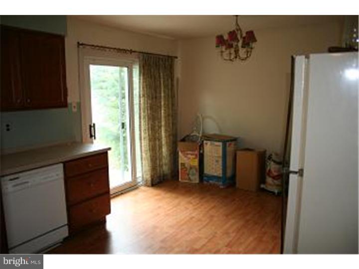 33 Briar Creek Road Sicklerville, NJ 08081 - Photo 7 of 14 Dining Room
