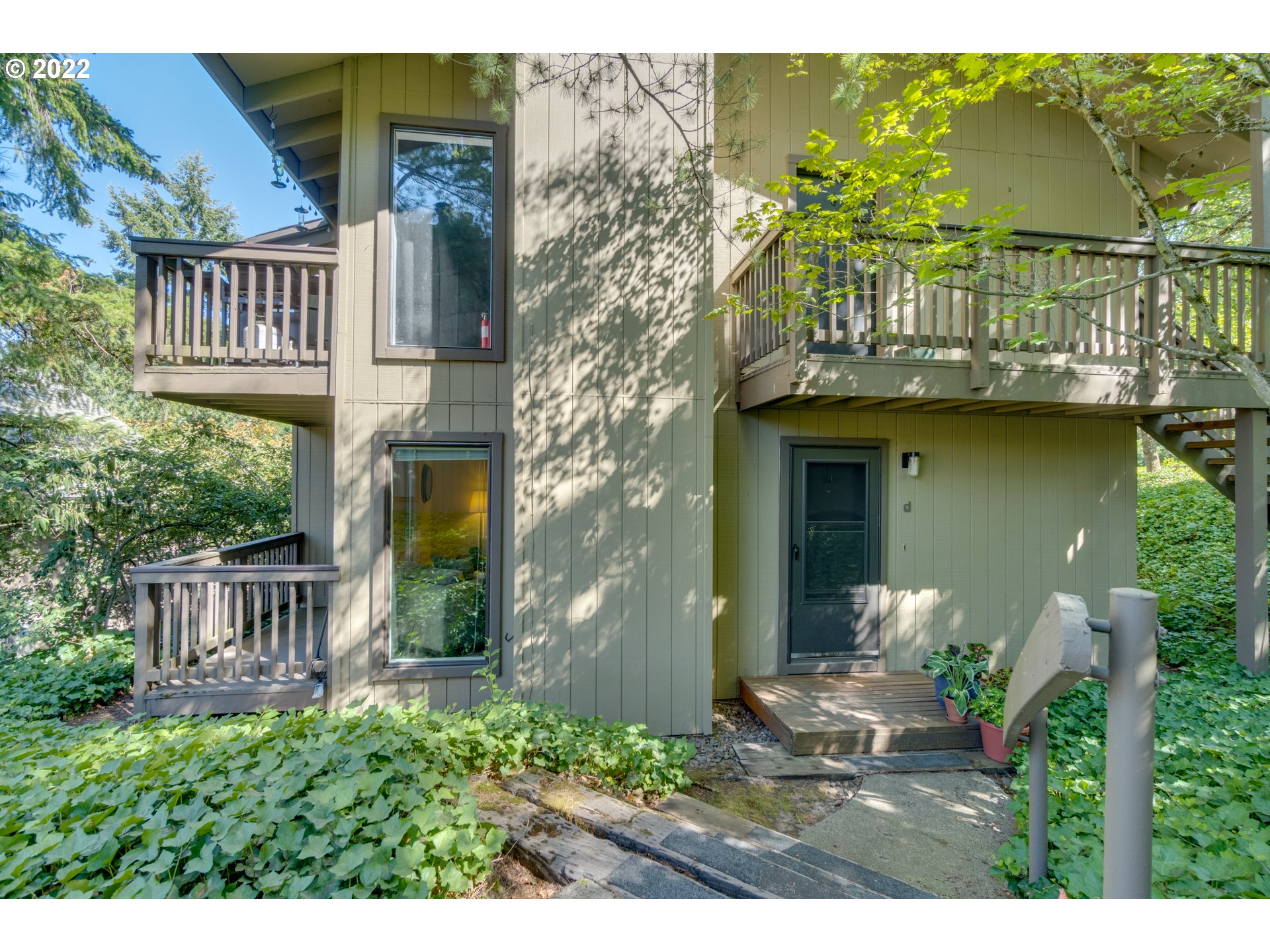 7700 Southwest Barnes Road, Unit D Portland, OR 97225 - Photo 1 of 32 Gallery Image 1