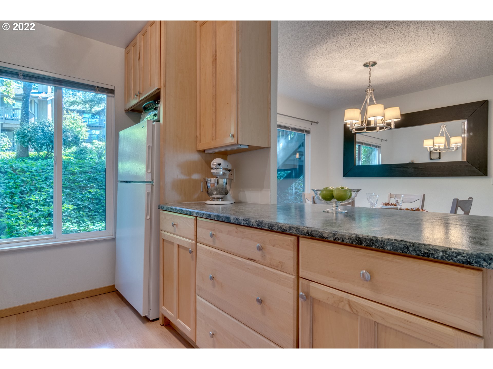 7700 Southwest Barnes Road, Unit D Portland, OR 97225 - Photo 4 of 32 Gallery Image 4